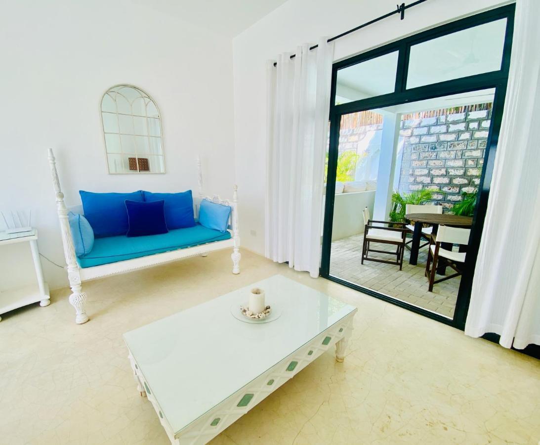 Nyumba Nyekundu Villa Watamu Luaran gambar